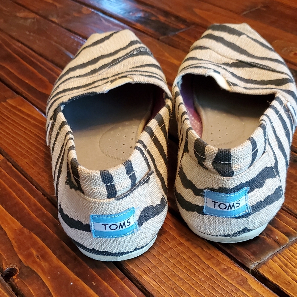 Toms zebra slip ons